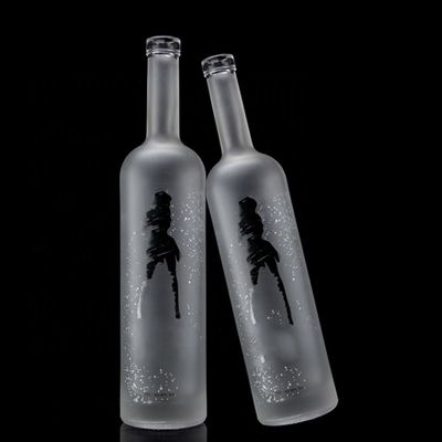 Glas 750 ml 500 ml Decal Printing Vodka Flasje Met Frosted Design En Basis Materiaal