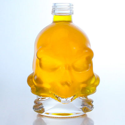 Decale oppervlakte schedelvorm glas drankfles voor whisky vodka brandy verouderingstechniek