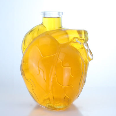 Duidelijke of op maat gemaakte hartvormige glazen drankfles voor drank Whisky Vodka Brandy