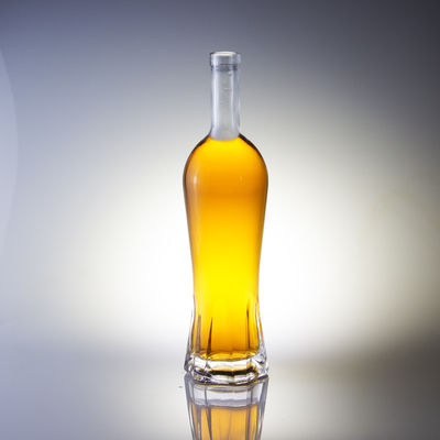 Custom 750 ml glazen fles Gewicht Basismateriaal Glas 500 ml glazen drankfles voor whisky