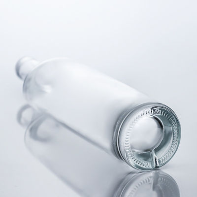 Uniek glas kraag materiaal lange hals alcoholfles voor whisky vodka tequila gin rum