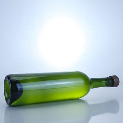 700 ml antieke groene glazen fles voor gedistilleerde dranken