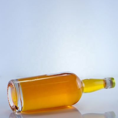 Helder 750 ml Valiant glasfles voor bier gemaakt van helder glas