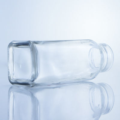 Duidelijke of aangepaste 280 ml 350 ml 500 ml vierkant glas sapfles met aangepast logo