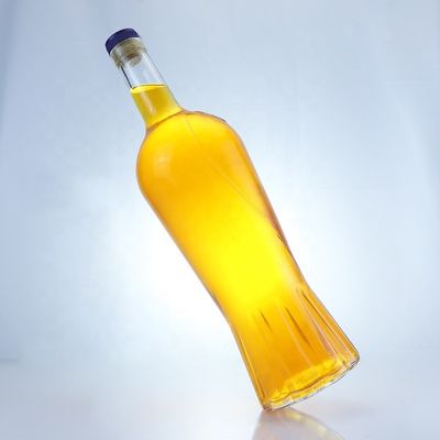 Uitstekend ontwerp 750 ml heldere vodka drank fles met kurk glas kraag materiaal