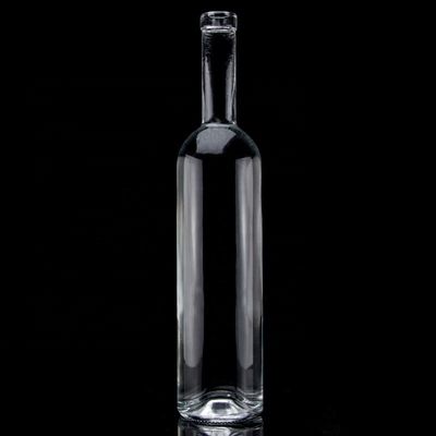 Uitstekend ontwerp Vodka Liquor Glasfles 750 ml Helder glasfles met schroefdeksel