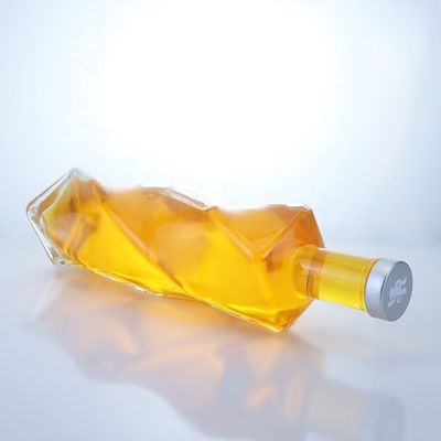 Gepersonaliseerd logo speciaal gevormde glazen fles Spirits 700 ml 750 ml Met schroefdop