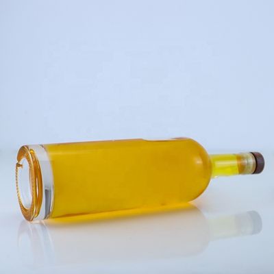 Duidelijke of op maat gemaakte glazen fles Uniek 700 ml 750 ml voor Whiskey Tequila Brandy Rum Gin