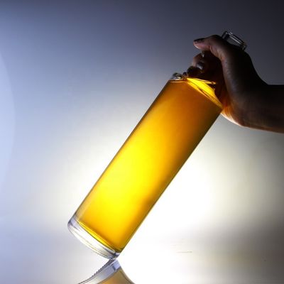 750 ml Vodka glasfles met kurk en unieke cilindervorm in uniek ontwerp