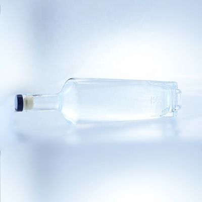 Glaskraag Glasfles voor alcoholische dranken 750 ml met kurkverzegeling