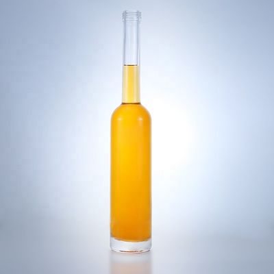 Aanvaardbaar klantlogo Luxe glazen fles voor wodka Whiskey Tequila Gin Brandy