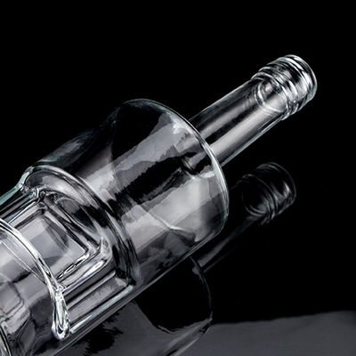 Glas vodkafles 500 ml700 ml voor de drankindustrie