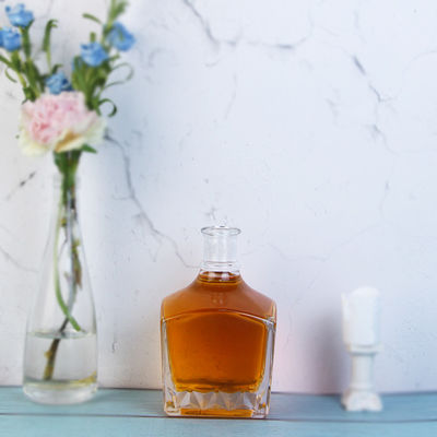 Whisky Glasfles Vierkante Pop 750 ml voor traditionele Whisky Selectie