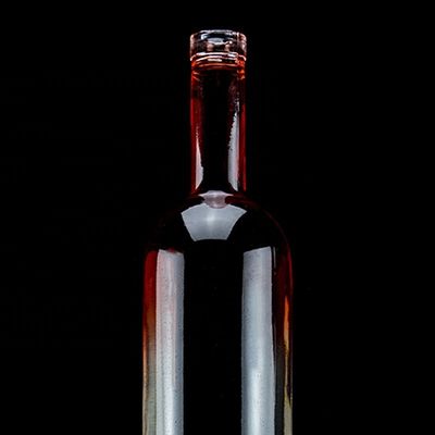 Rood 750 ml glasfles met uniek ontwerp en kurk