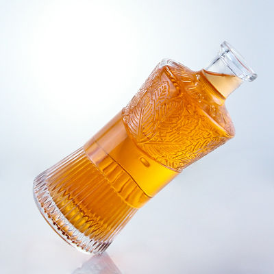 Cap Type Cork 750ml 1000ml Doorzichtige Glasfles voor Gin Rum Vodka Whisky Op maat