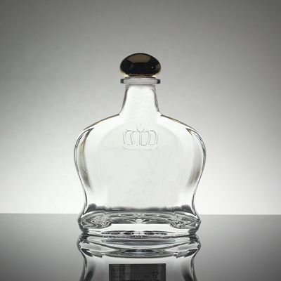 Logo Drukglasfles Vodka Whisky met schroeftop en granaatvorm