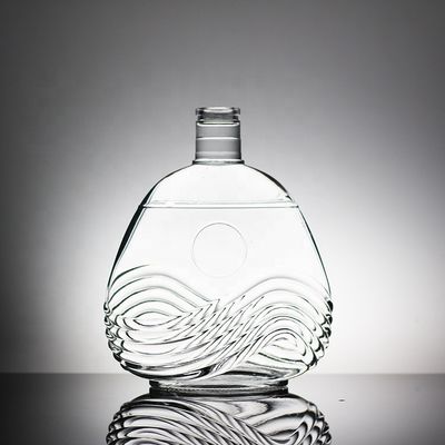 Logo Drukglasfles Vodka Whisky met schroeftop en granaatvorm