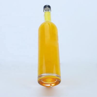 Custom Logo 700 ml 750 ml High Flint Round Shape Glasfles met schroeftop afwerking