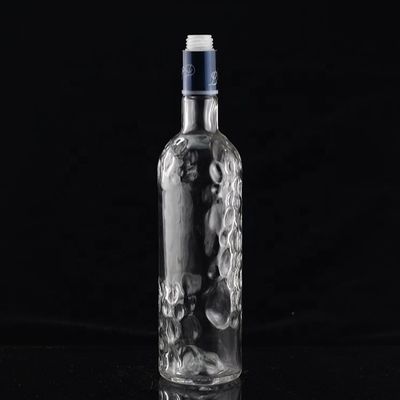 Speciaal ontworpen glazen fles met schroefdeksel voor tequila in de industrie