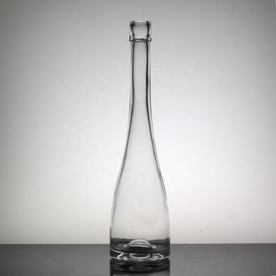 Doorzichtige glas hoge dunne drankfles voor lange nek witte wijn en fruitwijn