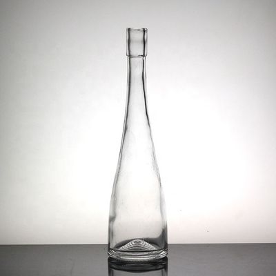Doorzichtige glas hoge dunne drankfles voor lange nek witte wijn en fruitwijn