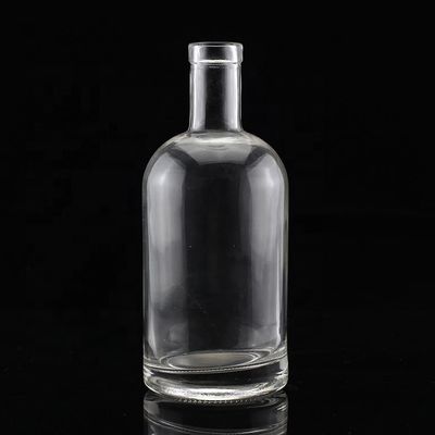 Industriële vodka helder glasfles met korte nek en vet lichaam 500 ml 750 ml