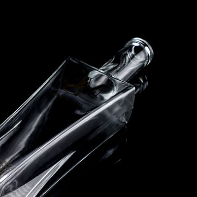Uitstekend ontwerp Vodka drank fles helder of op maat gemaakt 750 ml glazen fles met kurk