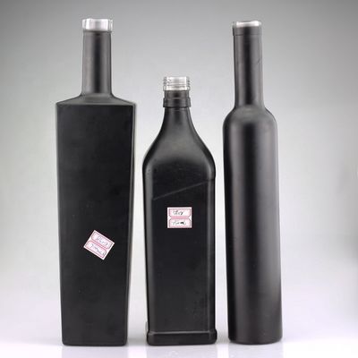 750 ml Glanzend Zwart Glas Vodka Geverfde Flessen Schermdruk Gin Sluiting Liquor Fles