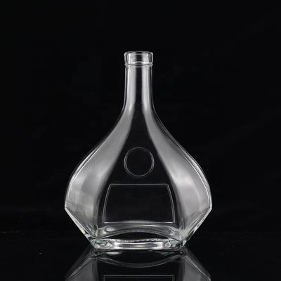 750 ml Snijvorm Uniek Ontwerp Glas Spirits Fles Gemaakt door voor Custom Made