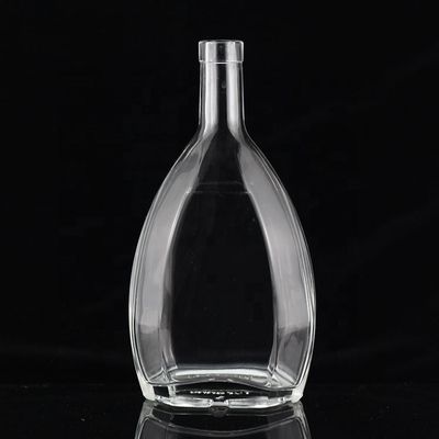 750 ml Snijvorm Uniek Ontwerp Glas Spirits Fles Gemaakt door voor Custom Made