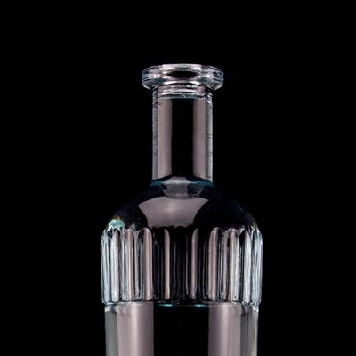 Pretty Light Blue 750ml 75cl Verticale strepen Vodka fles met deksel gemaakt van helder glas