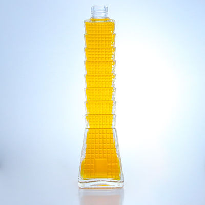 Torenvormige glazen fles voor wodka brandy tequila aangepast logo