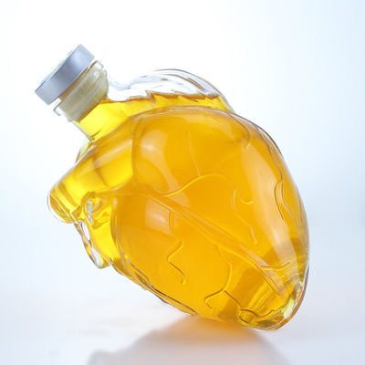 Duidelijke of op maat gemaakte hartvormige glazen drankfles voor drank Whisky Vodka Brandy