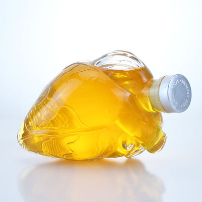 Duidelijke of op maat gemaakte hartvormige glazen drankfles voor drank Whisky Vodka Brandy