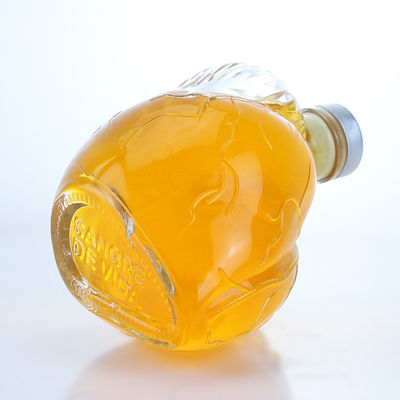 Duidelijke of op maat gemaakte hartvormige glazen drankfles voor drank Whisky Vodka Brandy