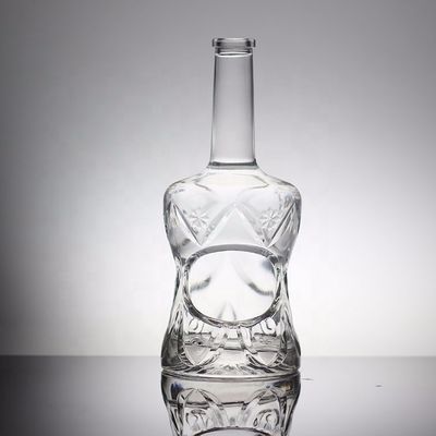 Basismateriaal Glasfles met unieke lettervorm en kurkkap