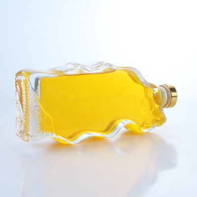 Doorzichtige of op maat gemaakte glazen fles met speciale vorm voor whisky vodka brandy