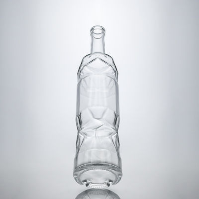 Oppervlaktebehandelingen Decal Custom Shape Embossed Glass Liquor Bottle voor Whisky Gin Rum