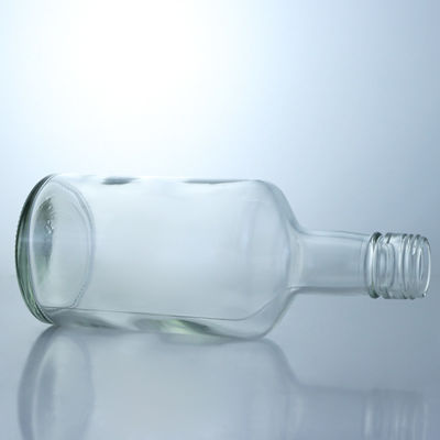 Custom Cap Long Neck Glas drankfles voor schroeftop Gin Vodka Brandy Custom vorm