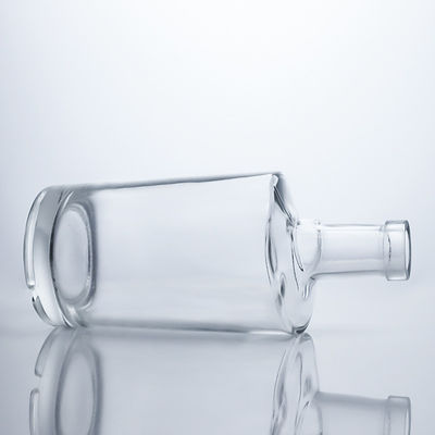 Ronde vorm Custom Design 750 ml Duidelijke lege drank glasfles voor rum Vodka Gin Whiskey