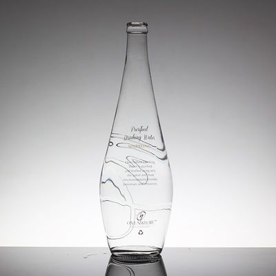 Doorzichtige 700 ml glasflessen met kurkverzegeling voor sterke dranken en vodka Whiskey tequila
