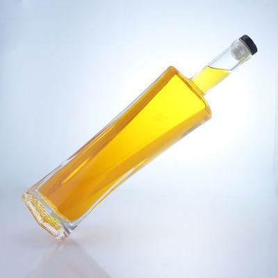 750 ml Hexagonale Super Flint Material Cork Sealing Type Glasfles voor drank