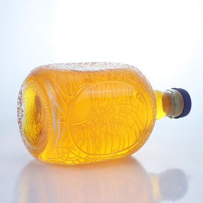 Unieke ronde vorm geïmprimeerde voedselgraad rum wodka whisky tequila gin glazen fles met kurk perfect