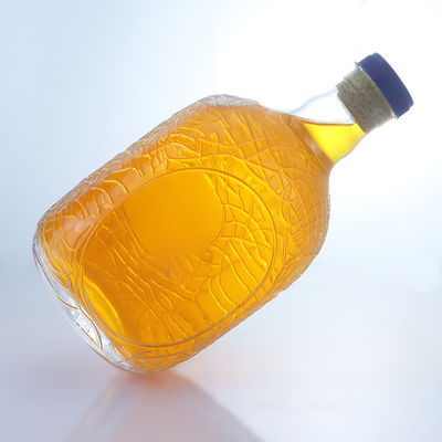 Unieke ronde vorm geïmprimeerde voedselgraad rum wodka whisky tequila gin glazen fles met kurk perfect