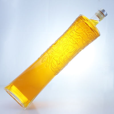 Industriële drankglasfles met een unieke vorm en geïmprimeerd superklein materiaal