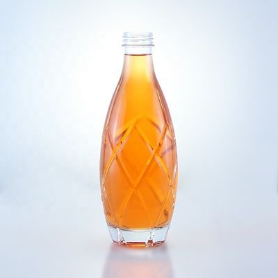 Unieke glazen fles voor champagne, gin, rum, brandy en whisky in super flint materiaal