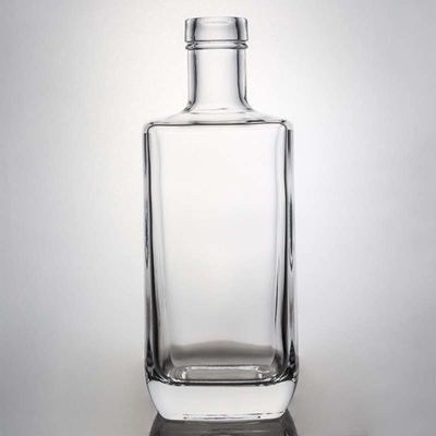 Elegant vierkant glas drankfles 700 ml 750 ml voor whisky vodka gin kraag materiaal glas