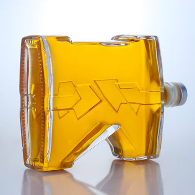 Op maat gemaakte K-vormige Super Flint glasfles voor Whisky Gin Rum Brandy Spirit Industrial Liquor Cork Top