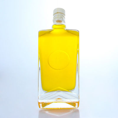 Industrial Liquor vierkant glasfles met guala dop en aanpasbare capaciteit