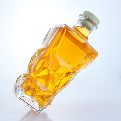 Uniek ontwerp 800 ml glazen fles voor bier Gin Rum Champagne Brandy Whisky Clear Flint